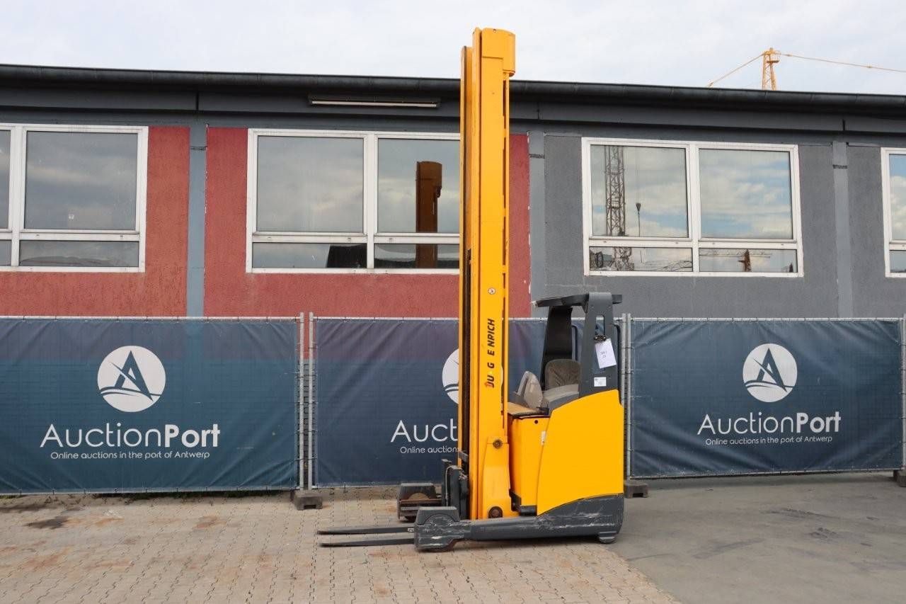 Reach truck Jungheinrich ETV 320 Electric 2000kg 11.51m 2008