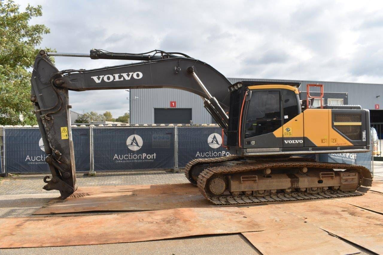 Crawler excavator Volvo EC300EL Diesel