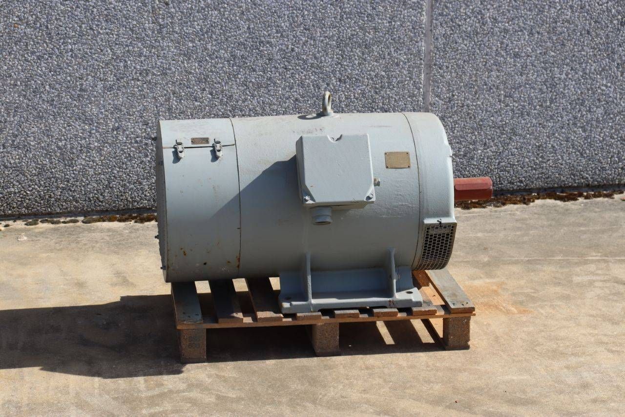 Generator VEM 3SBE255-4 75kVA