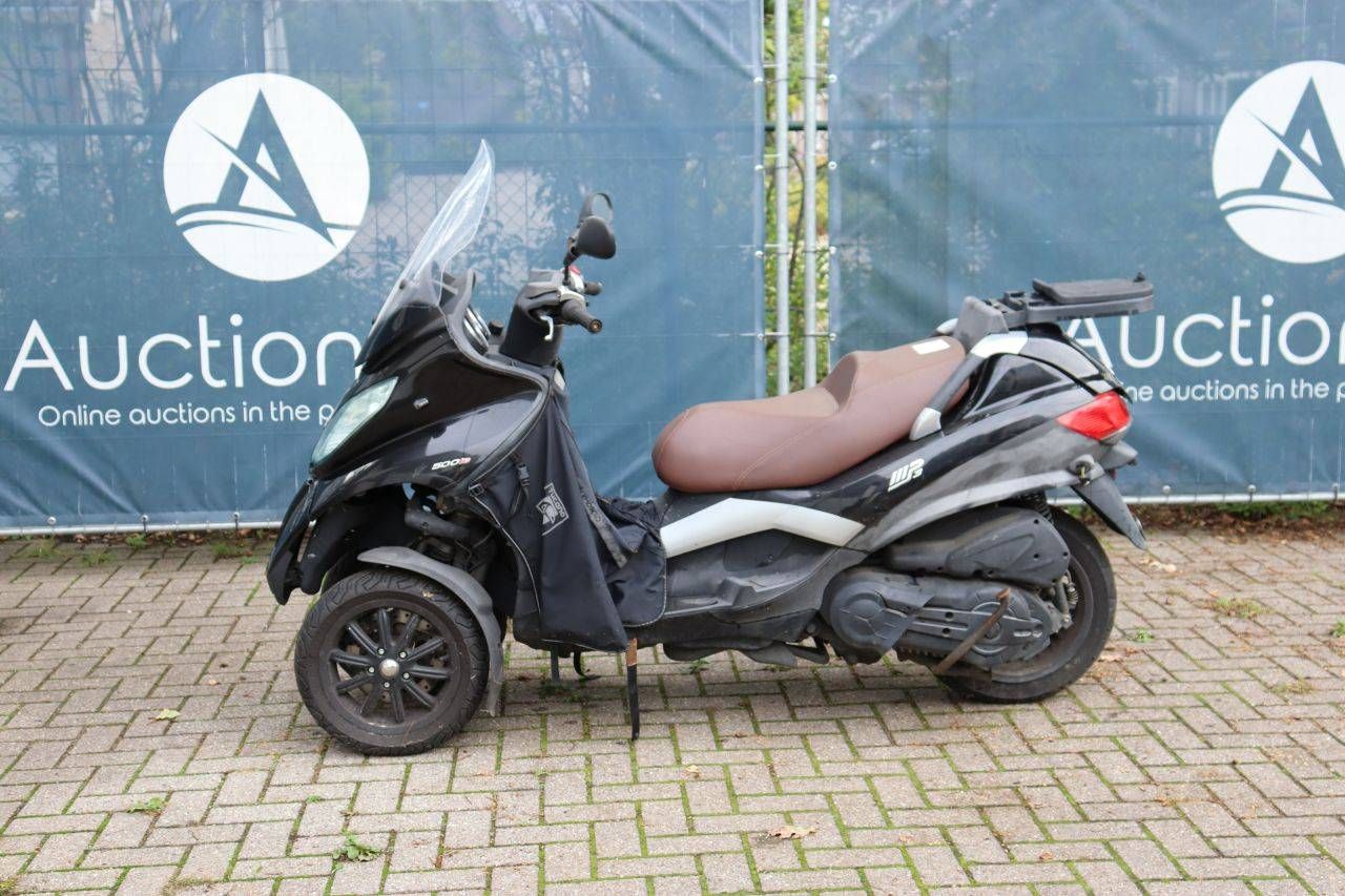 Scooter Piaggio 500ie a gasolina 40hp 2012