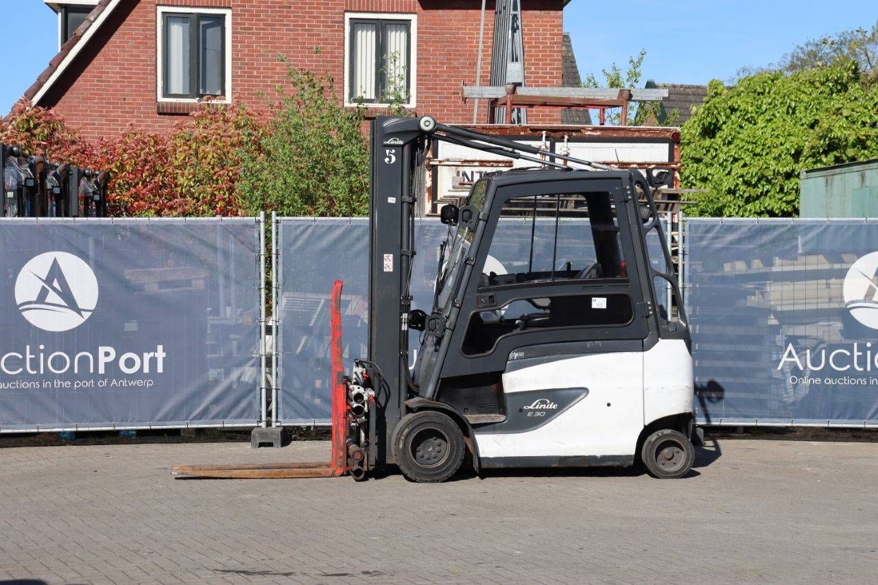 Linde E30HL-01/600 Electric Forklift 3000kg 4.14m 2020