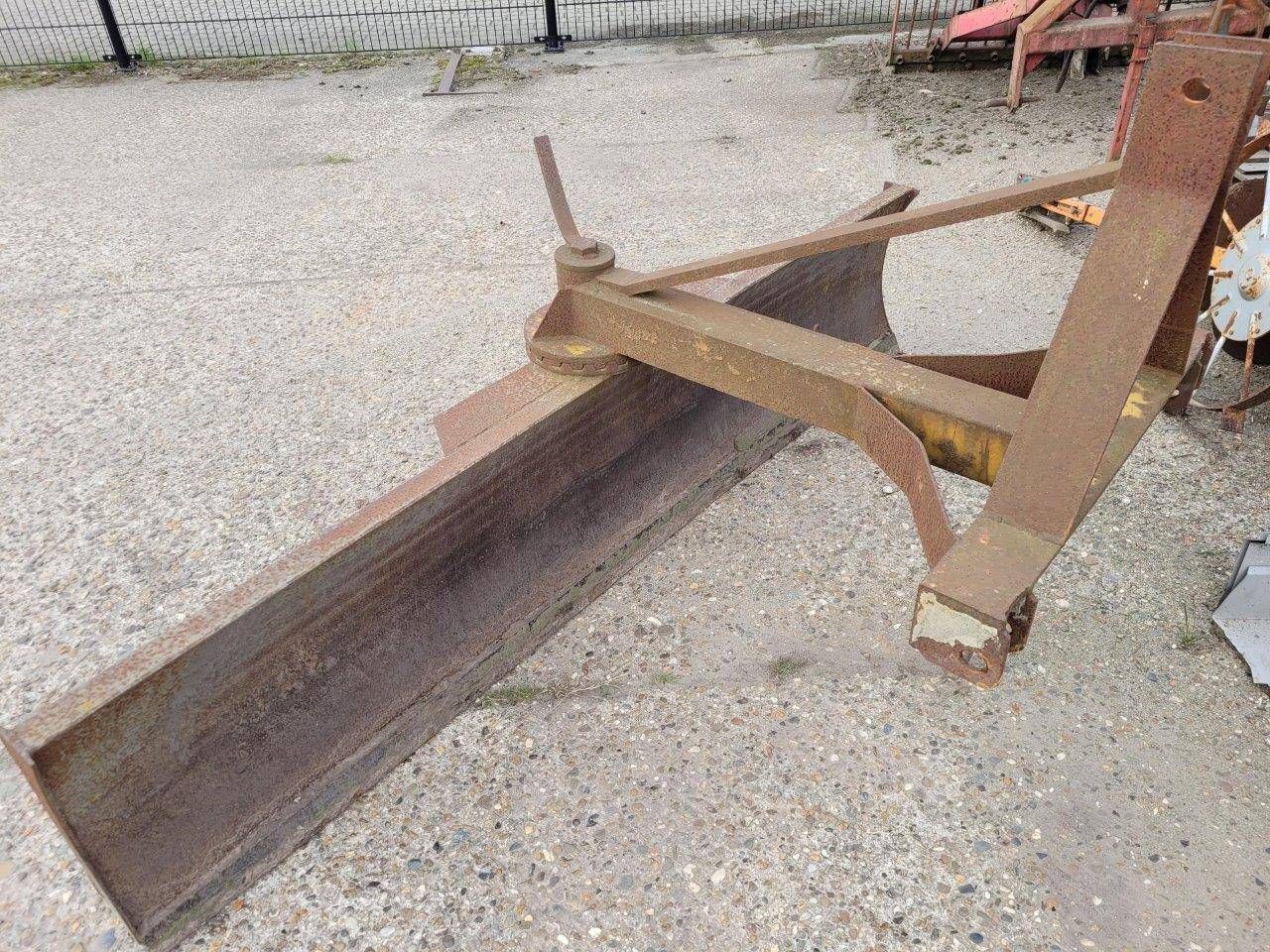 Ground planer Peecon
