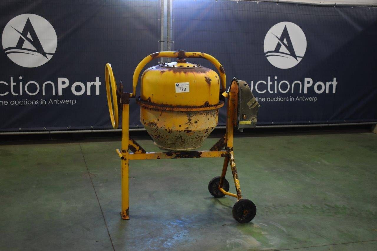 Concrete mixer (Margin)