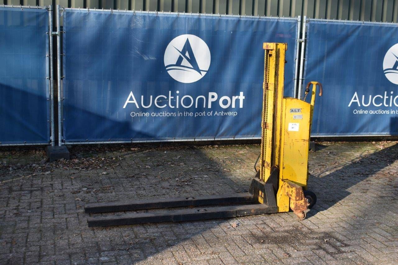 Stacker Alto HN500-N Electric 500kg (Margin)