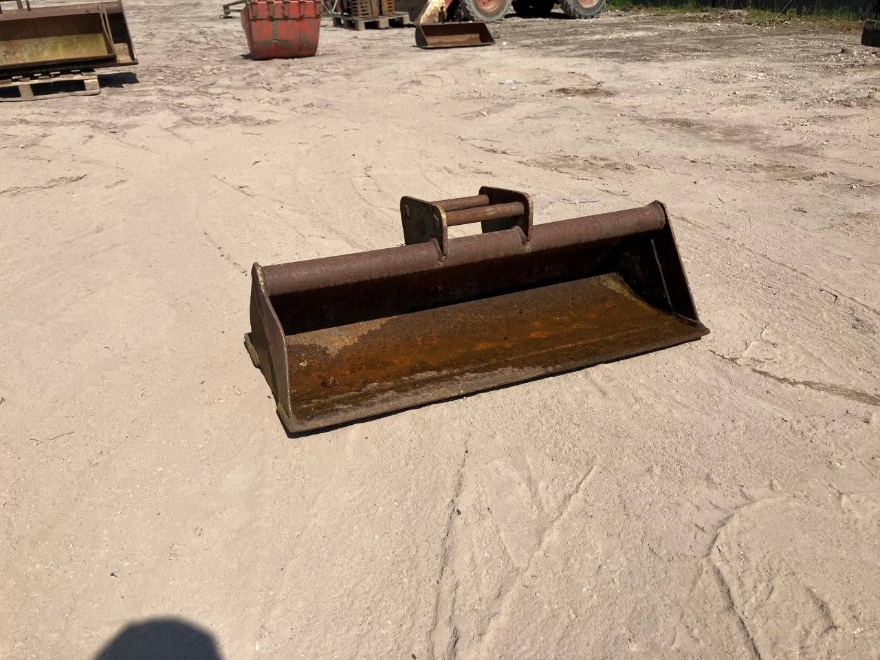 Wide bucket 100cm