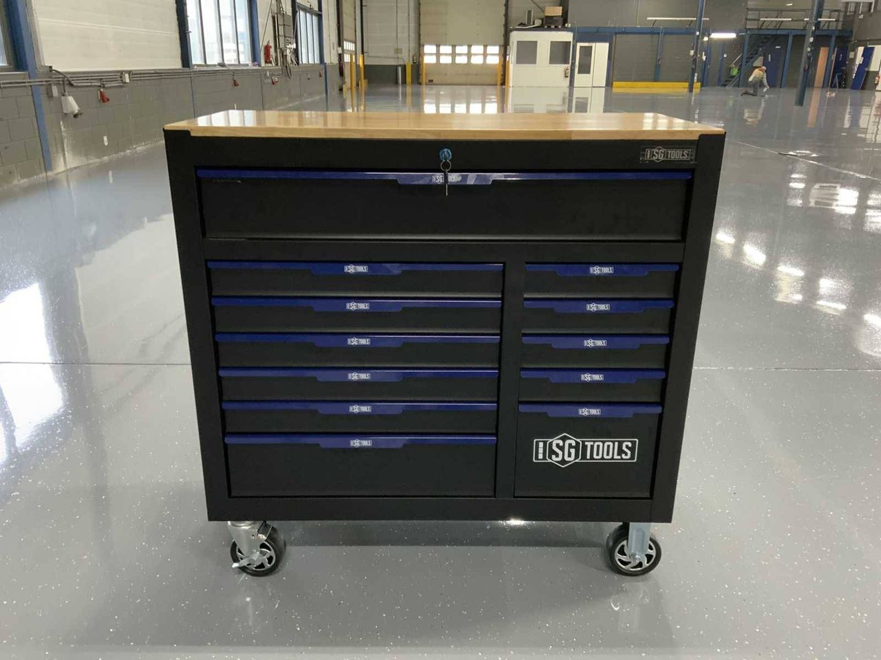Apex Tech Series Tool Trolley New