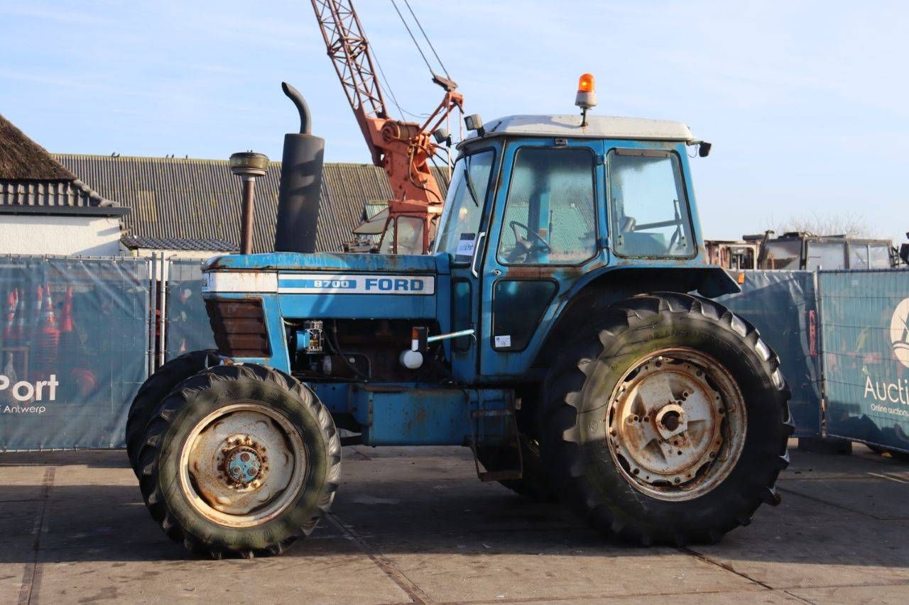 Tractor Ford 8700F Diesel 94kW
