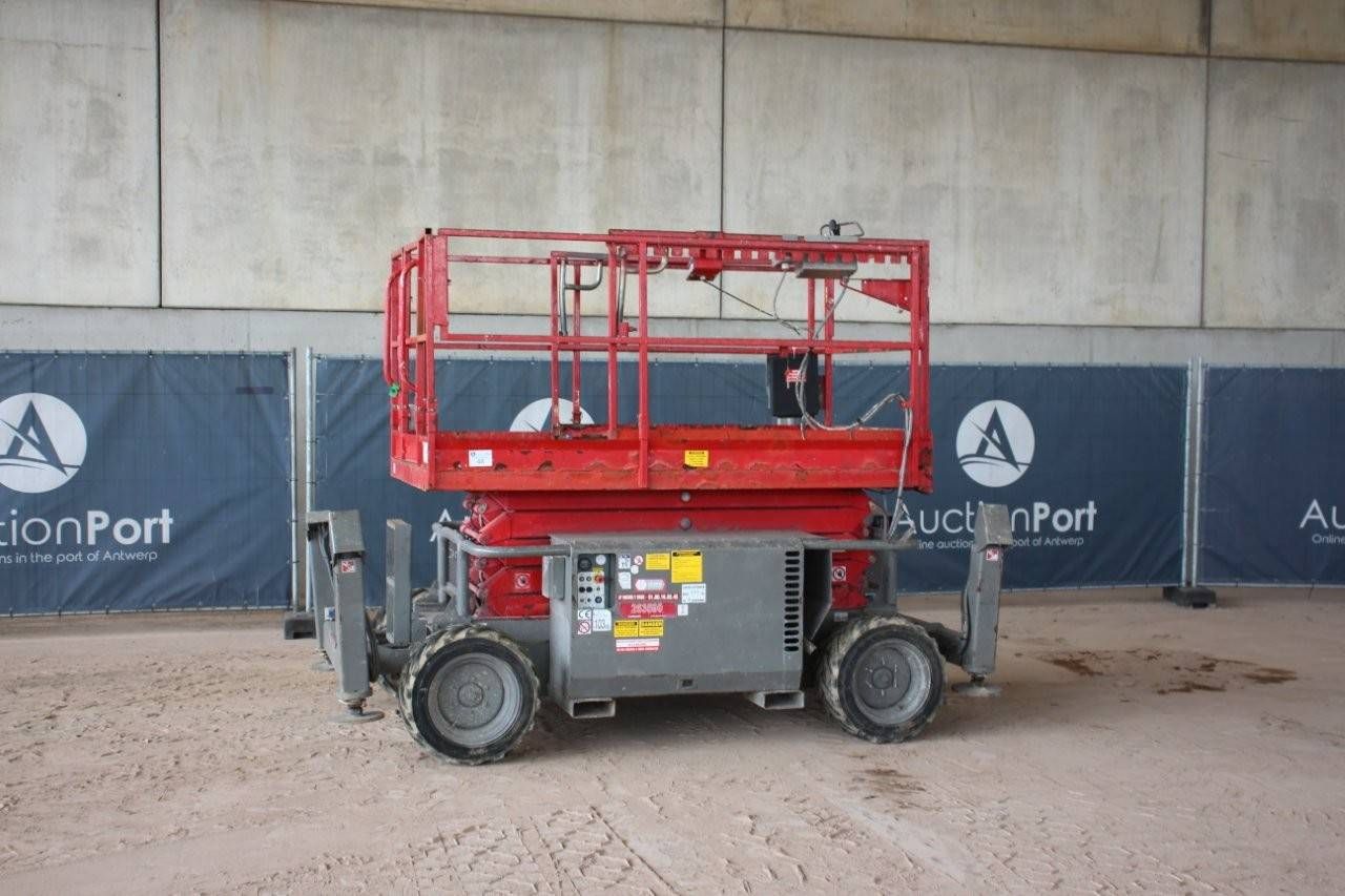 Scissor Lift Skyjack SJ6832RT Diesel 2016