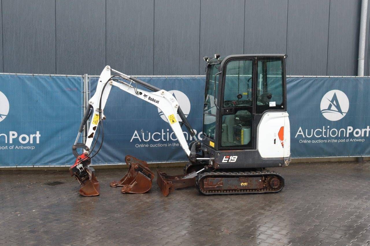 Mini digger Bobcat E19 Diesel 14hp 2017