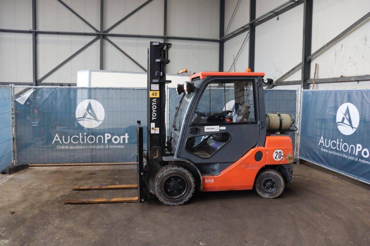 Forklift Toyota 02-8FGF30 LPG 3000kg 2019