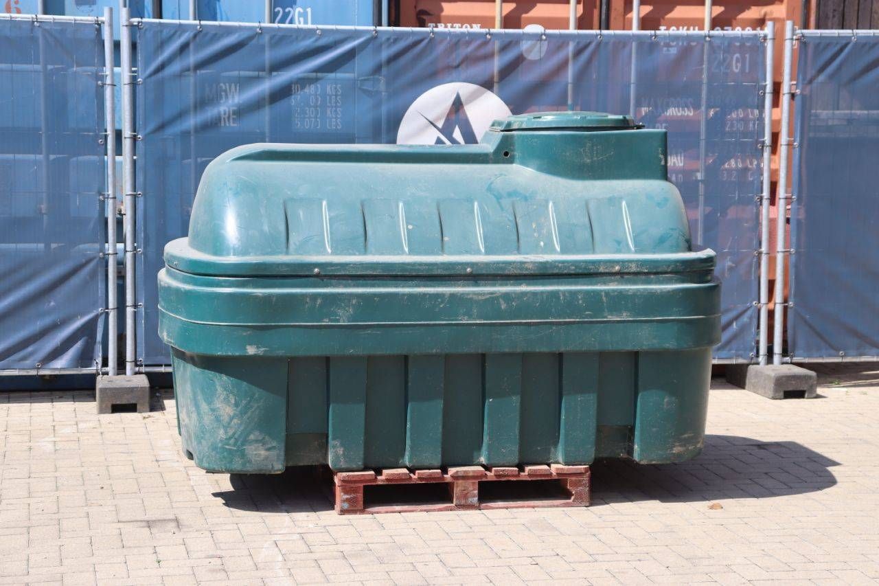 Diesel tank Tano 1135L 2000