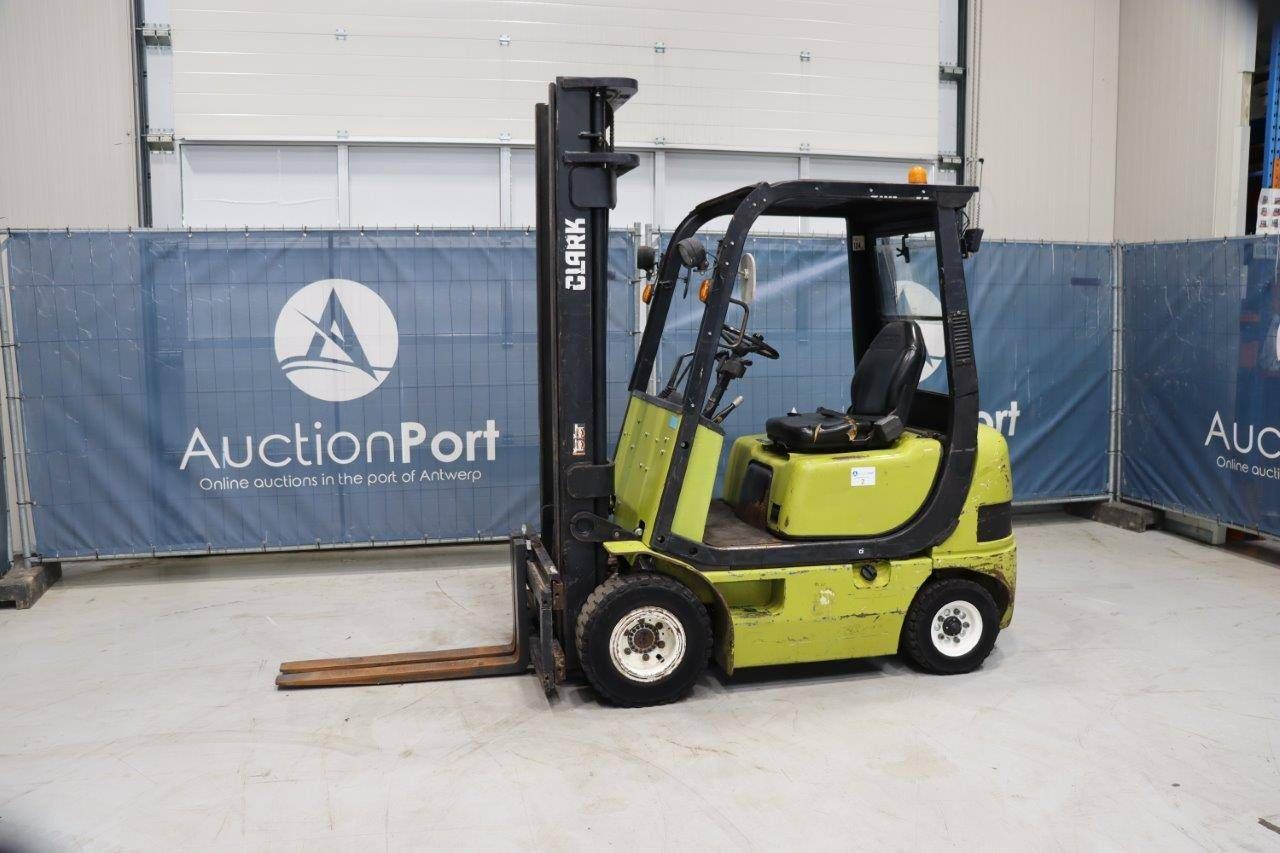 Forklift Clark CMP15D Diesel 1500kg 3.70m