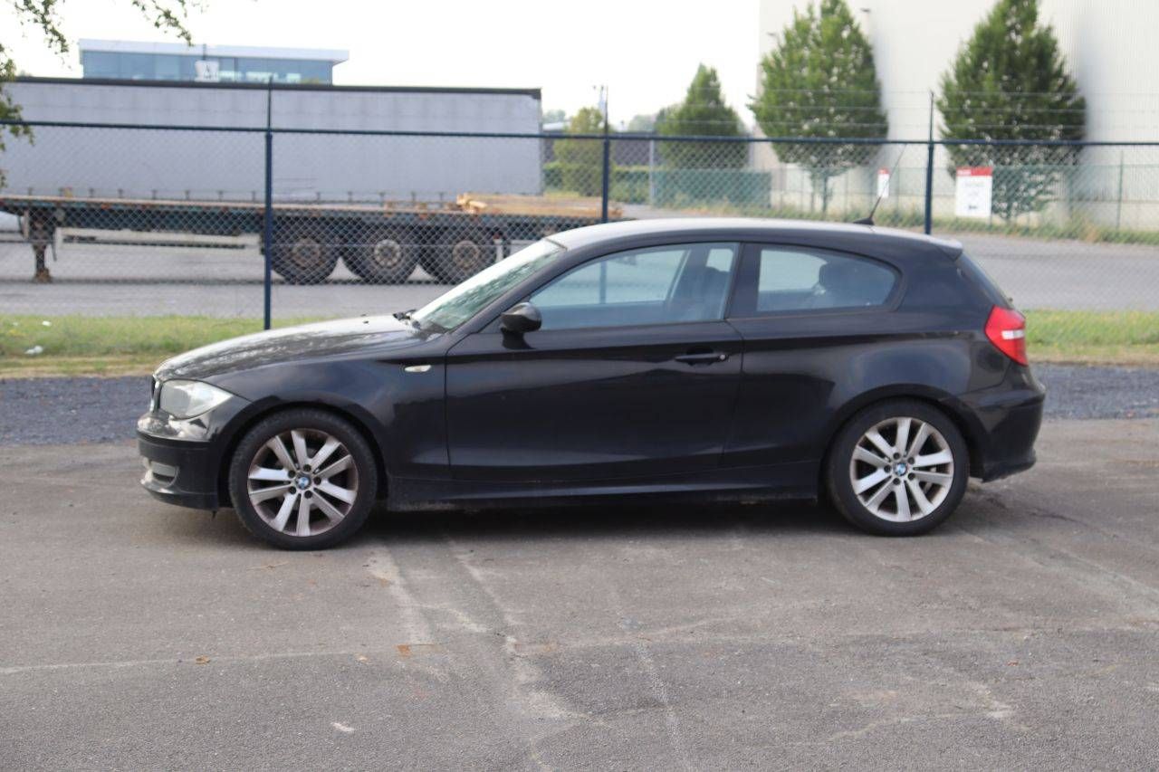 Personenauto BMW 116i Benzine 122pk 2008