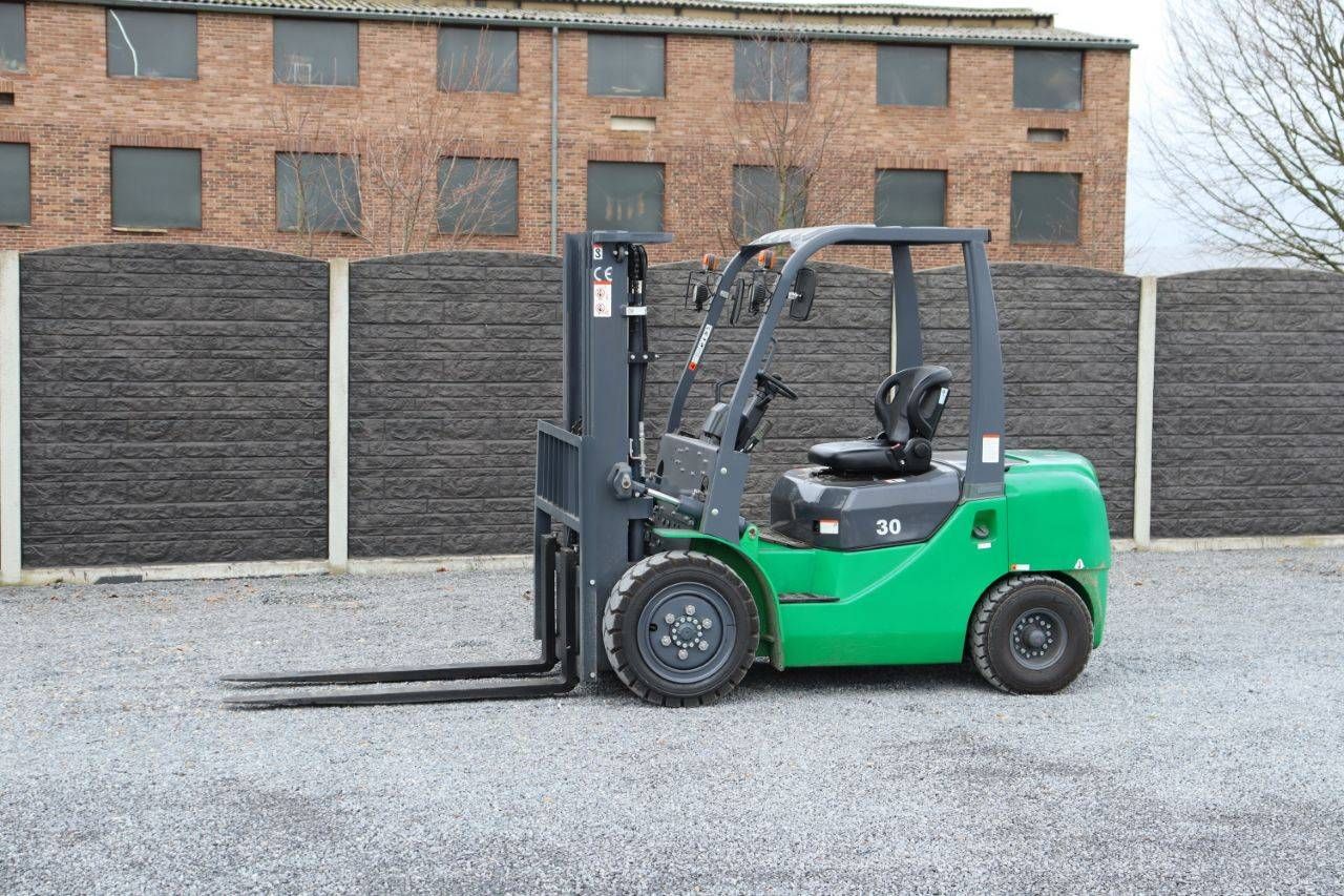 Forklift FD30 Diesel 3000kg 4.5m 2024 New (Margin)