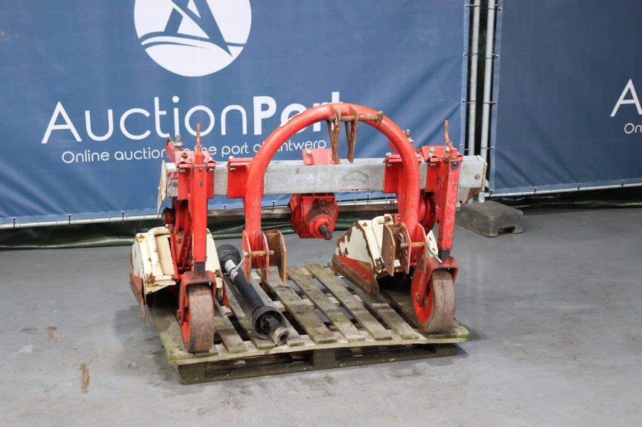 Row cultivator Icma