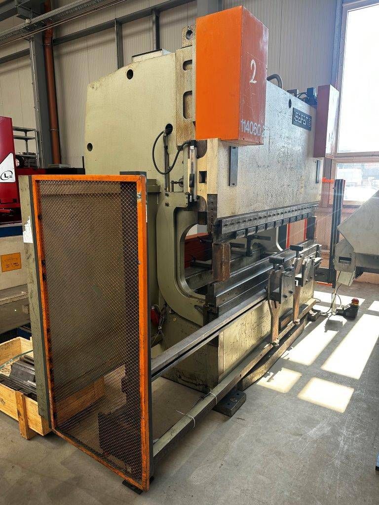 Hydraulic press brake Safan 2550-150 2550mm