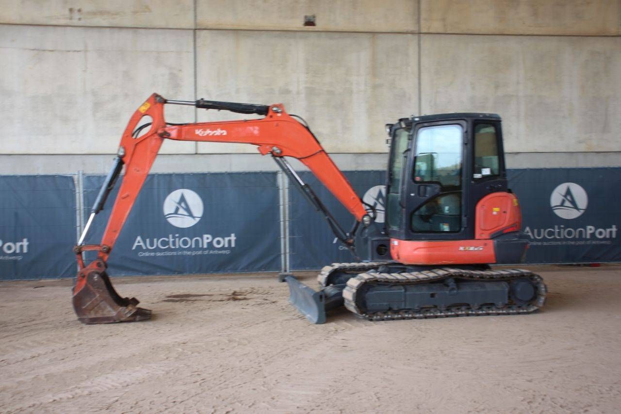 Crawler excavator Kubota KX165-5 Diesel 35.5kW 