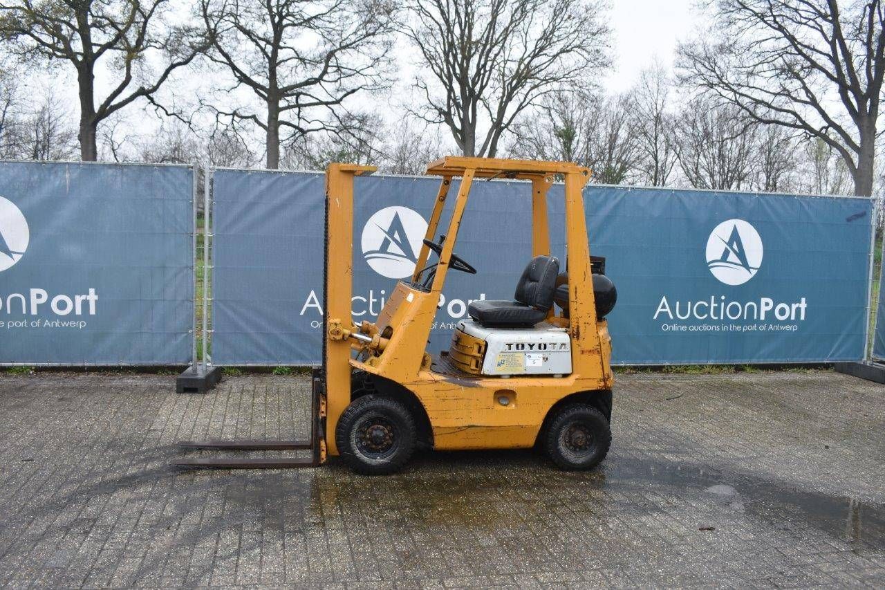 ★TOYOTA フォークリフト 3FG14★ Japanese Used Forklifts TOYOTA 3FD14 TOKU WORLD BF0784