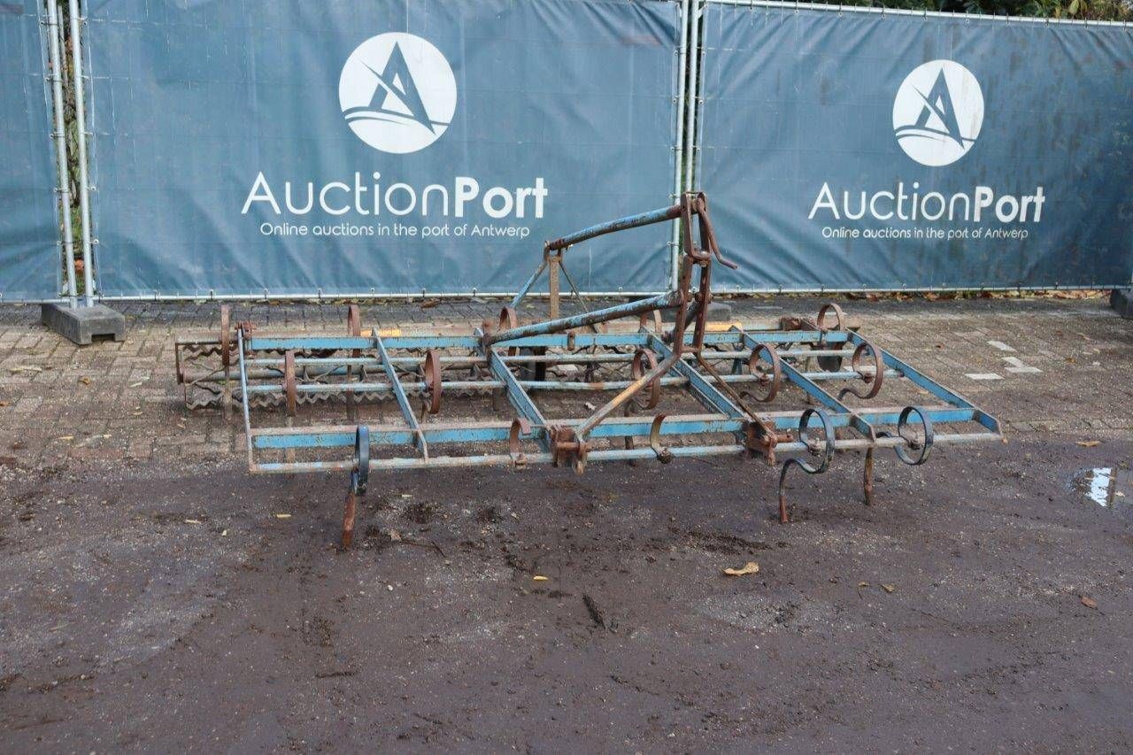 Cultivator