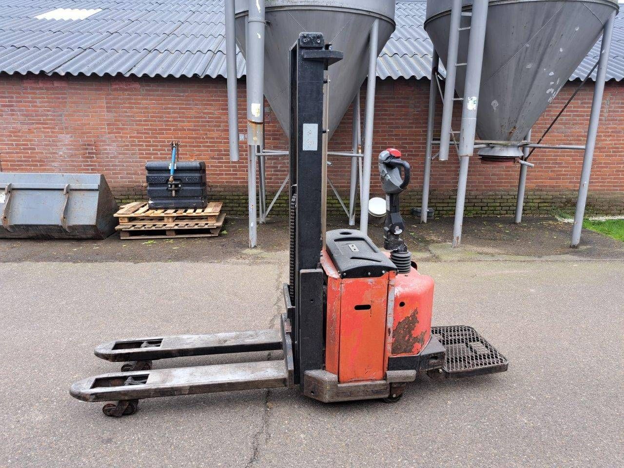 Stacker BT SWE120L Electric 1200kg 2009