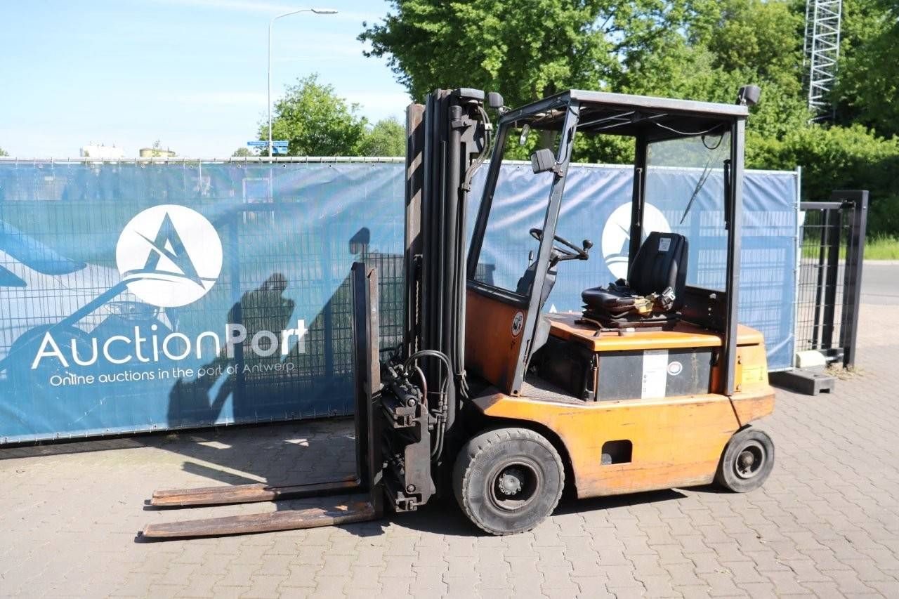 Forklift Still Electric 2500kg 3.3m