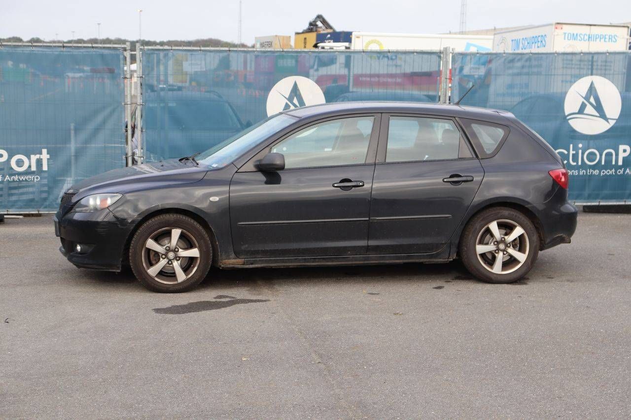 Passenger car Mazda 3 Petrol 105hp 2004 (Margin)