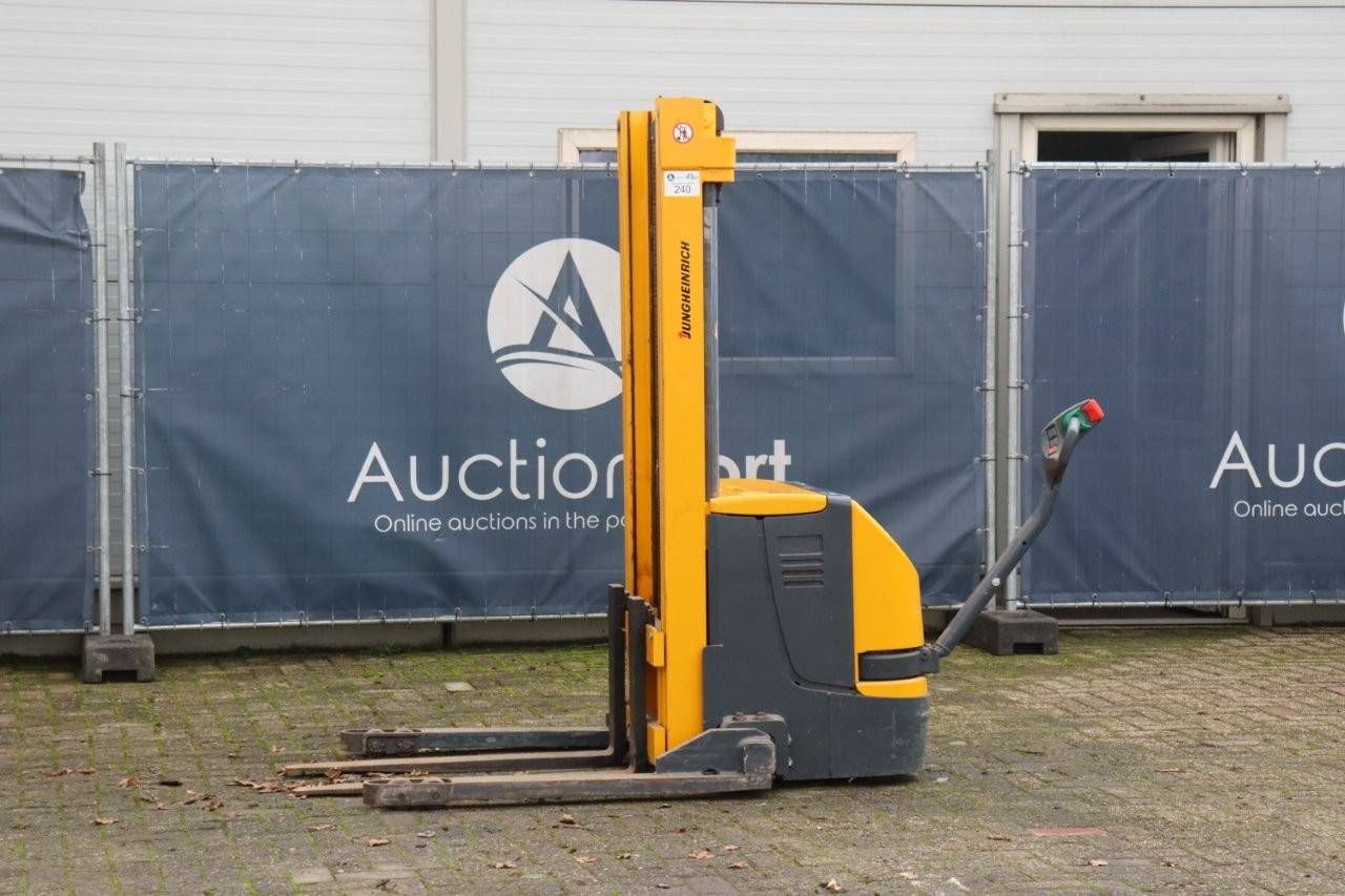 Stacker Jungheinrich Electric 1400kg 2m 2003