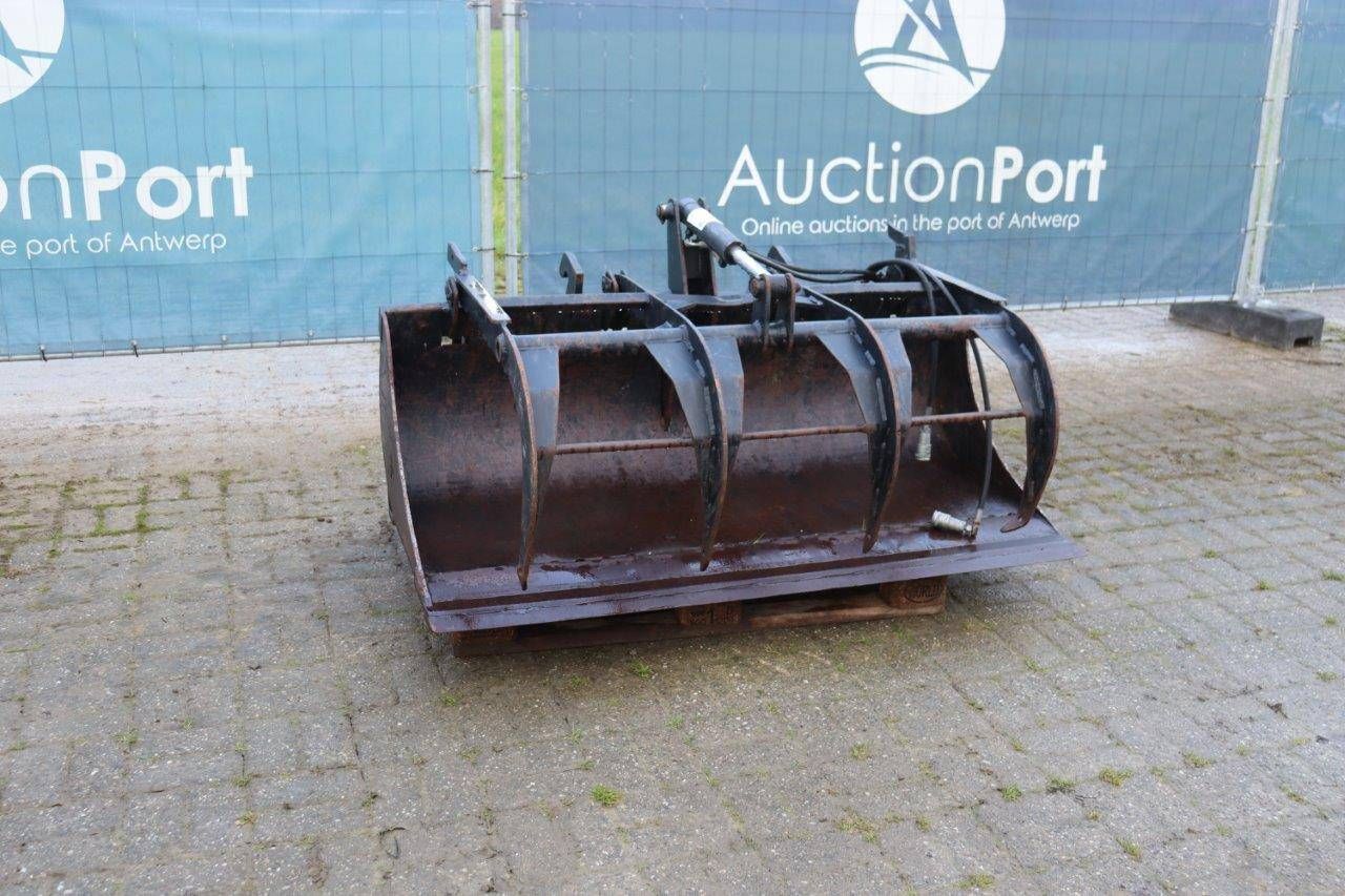 Grabber with Giant connection
