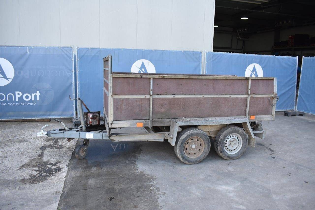 Anhängerkipper 2000kg 300x125x70cm