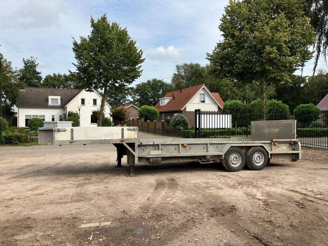 Semi Low Loader Veldhuizer P29-2 5600kg 1999