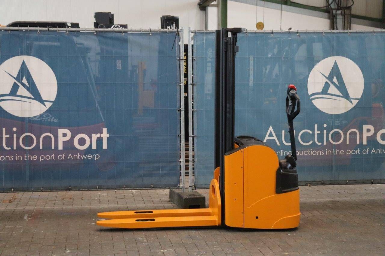 Stacker Still EGV 14 Electric 1400kg 2.9m 2003