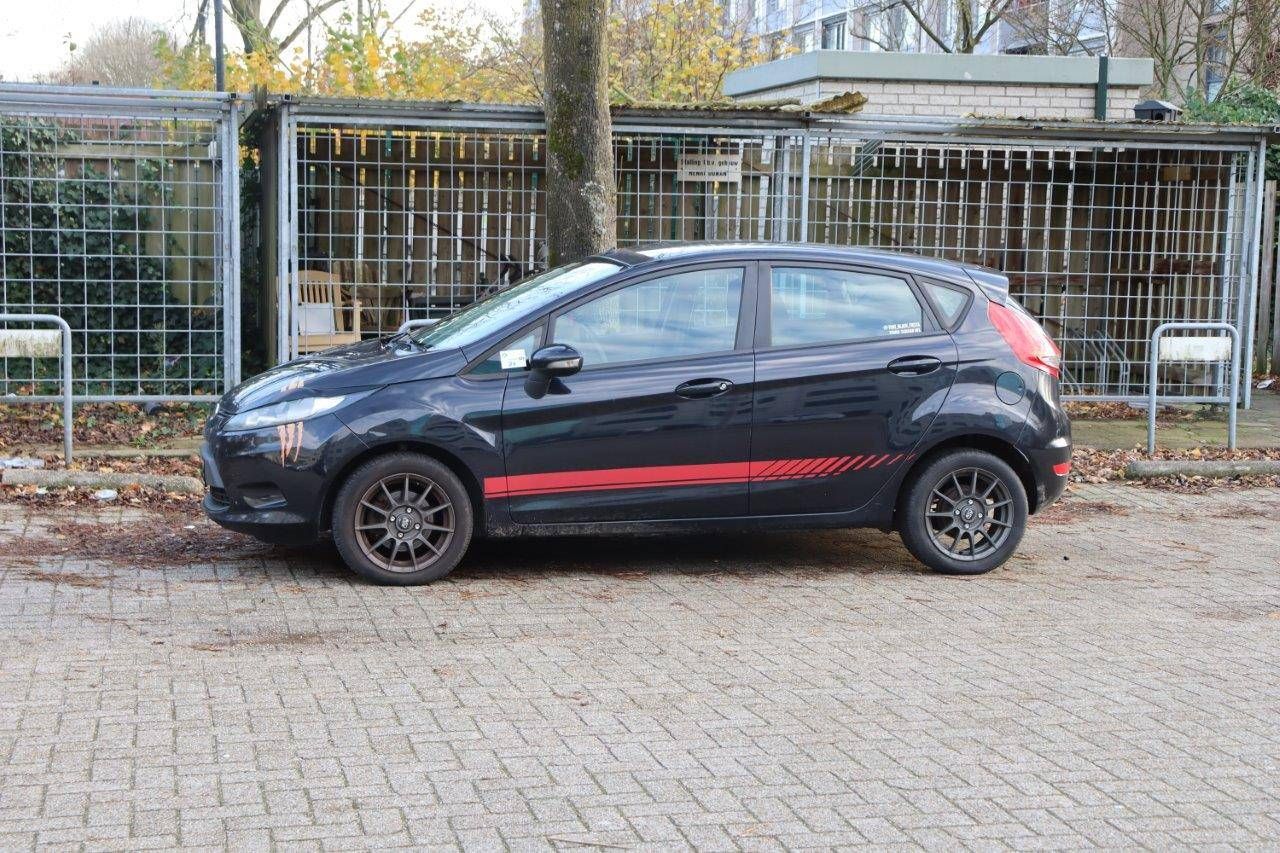 Ford Fiesta Benzine 60pk 2010 (Marge)