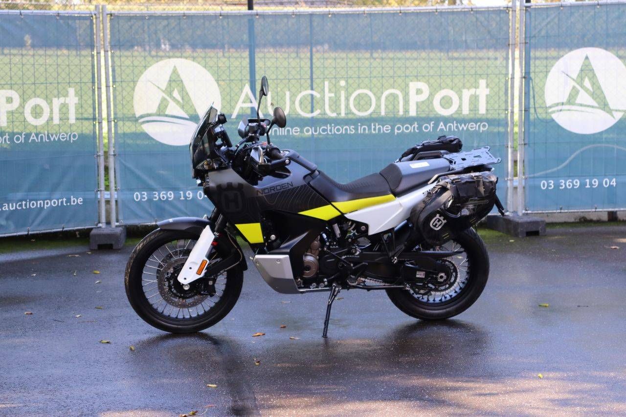 Motor Husqvarna NORDEN 901 Benzin 2023 (Marge)