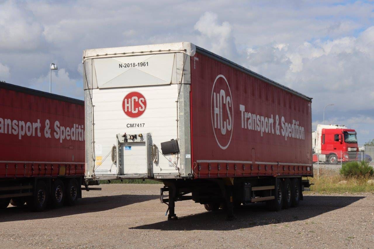 Curtainsider Trailer Schmitz Cargobull SCB*S3T 2018