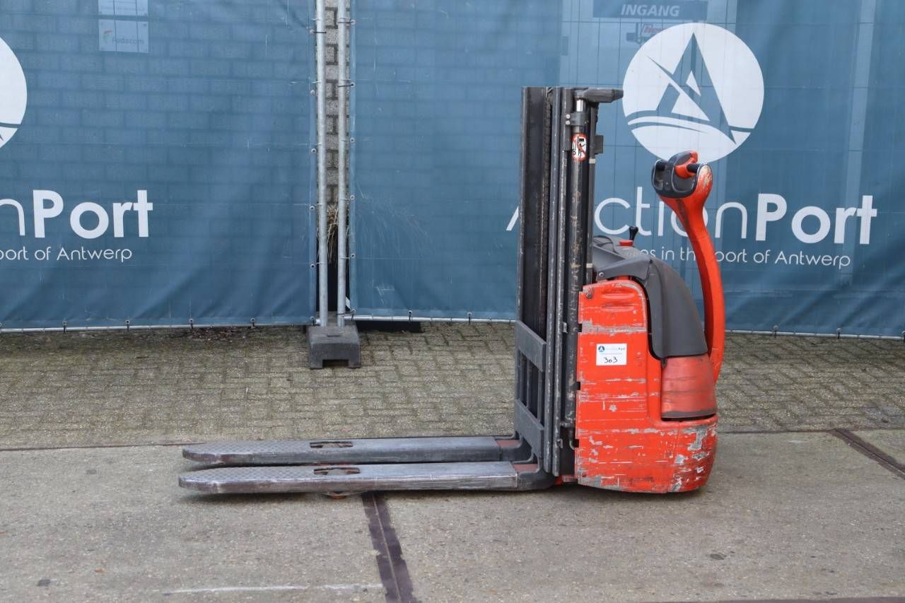 Stacker Linde L12 Electric 1200kg 2.42m