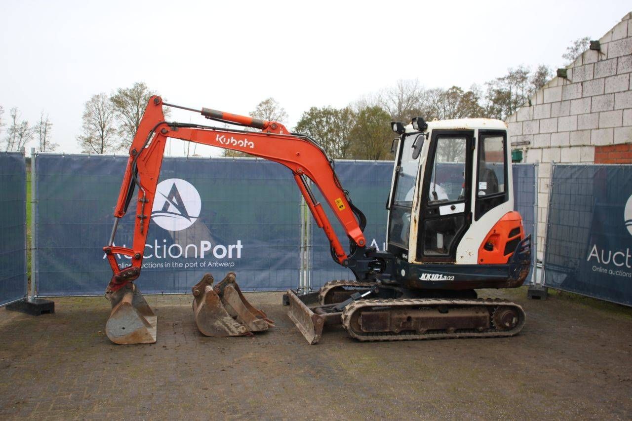 Crawler excavator Kubota KX101-3α2 Diesel 20.3kW 2009