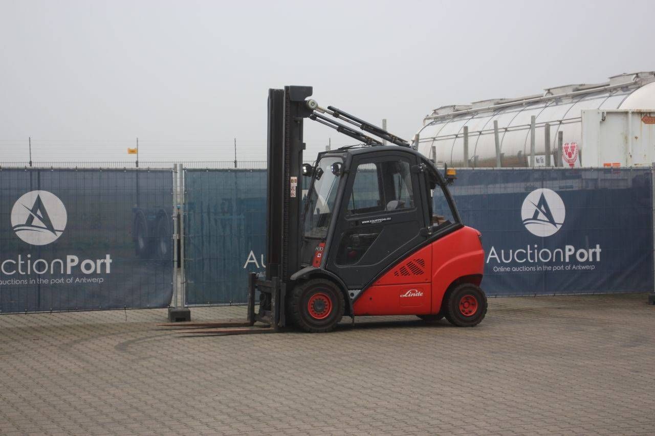 Forklift Linde H30D-01 Diesel 3000kg 7m 2011