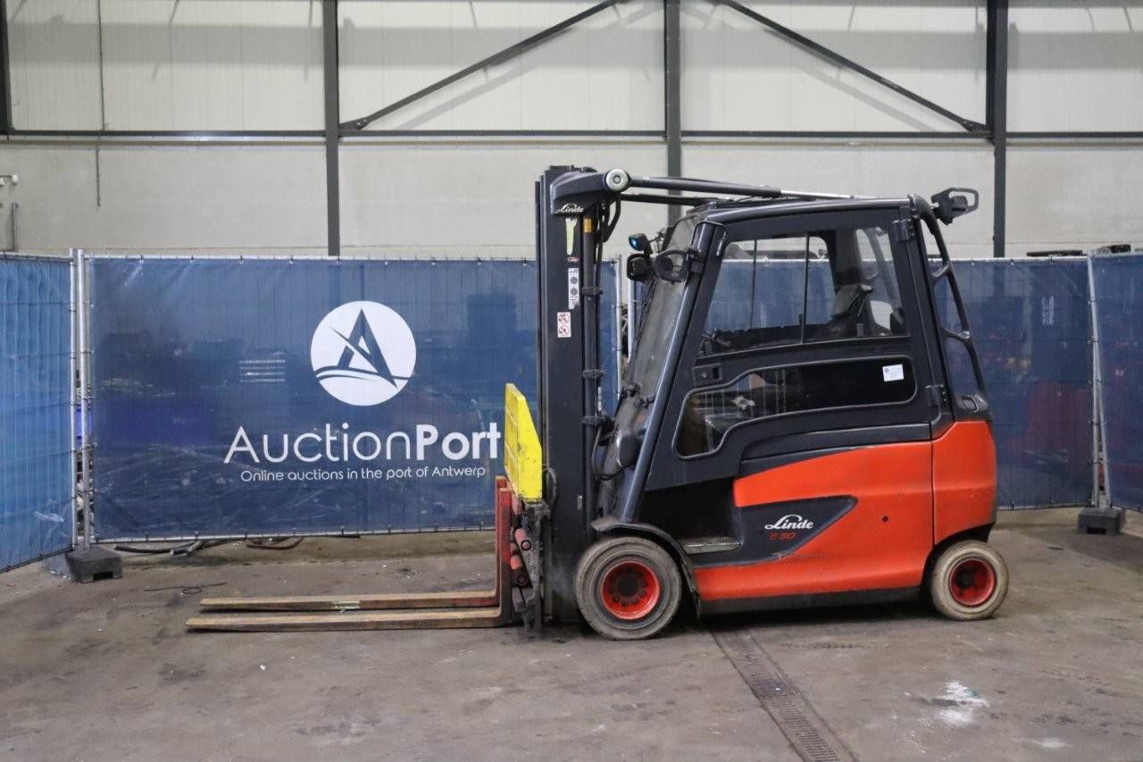 Forklift Linde E30HL-01/600 Electric 3000kg 3.8m 2018