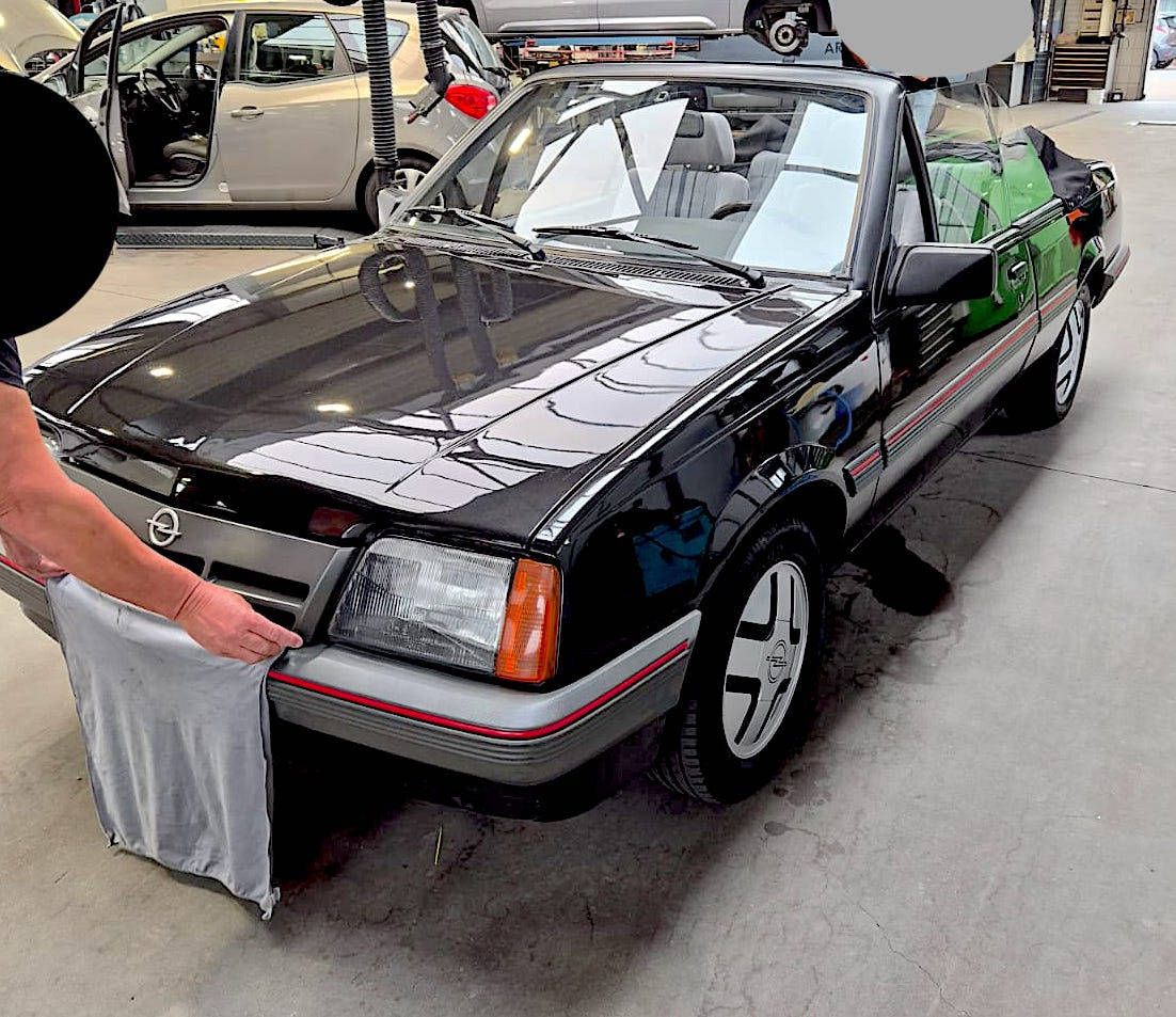 Opel Ascona Cabriolet 1.8i (limited edition) Petrol 85kW 1986 (Margin)