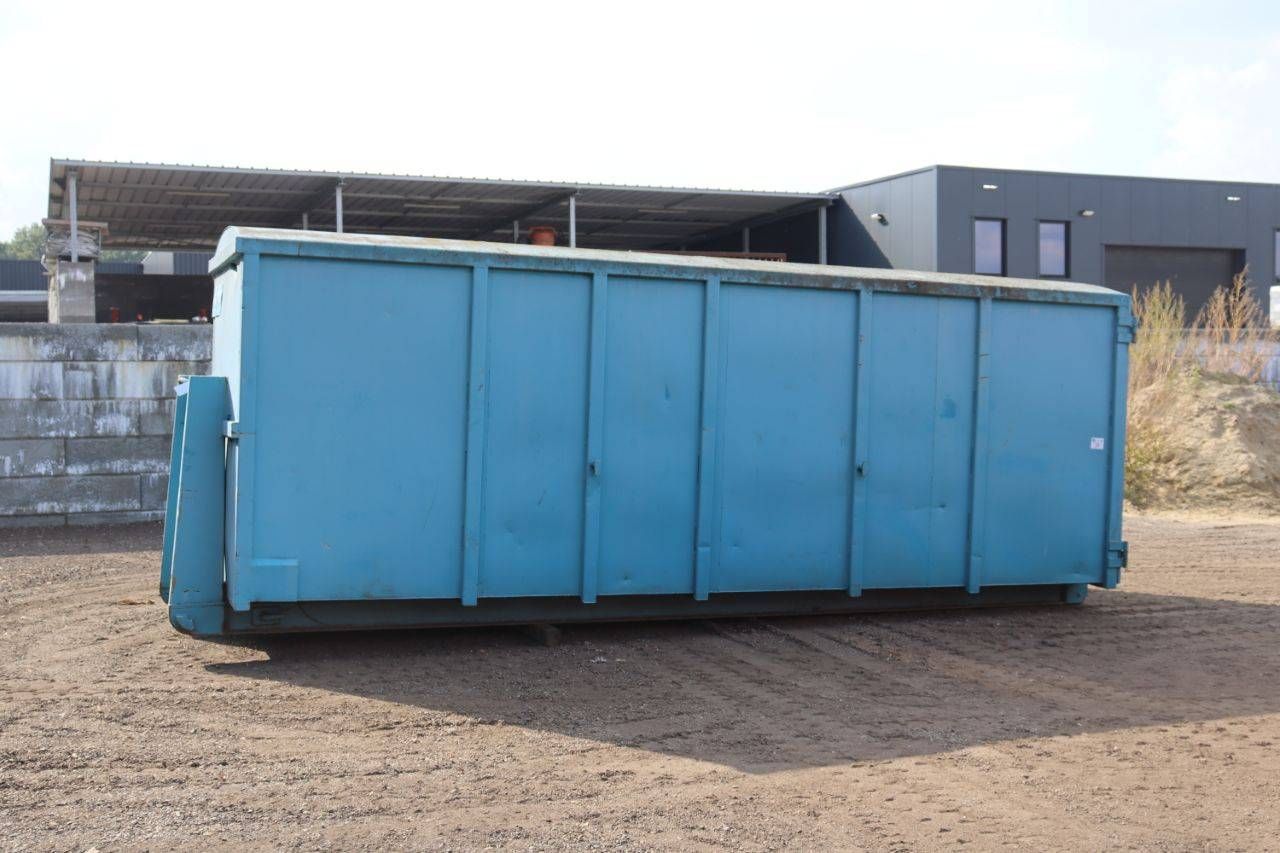 Container
