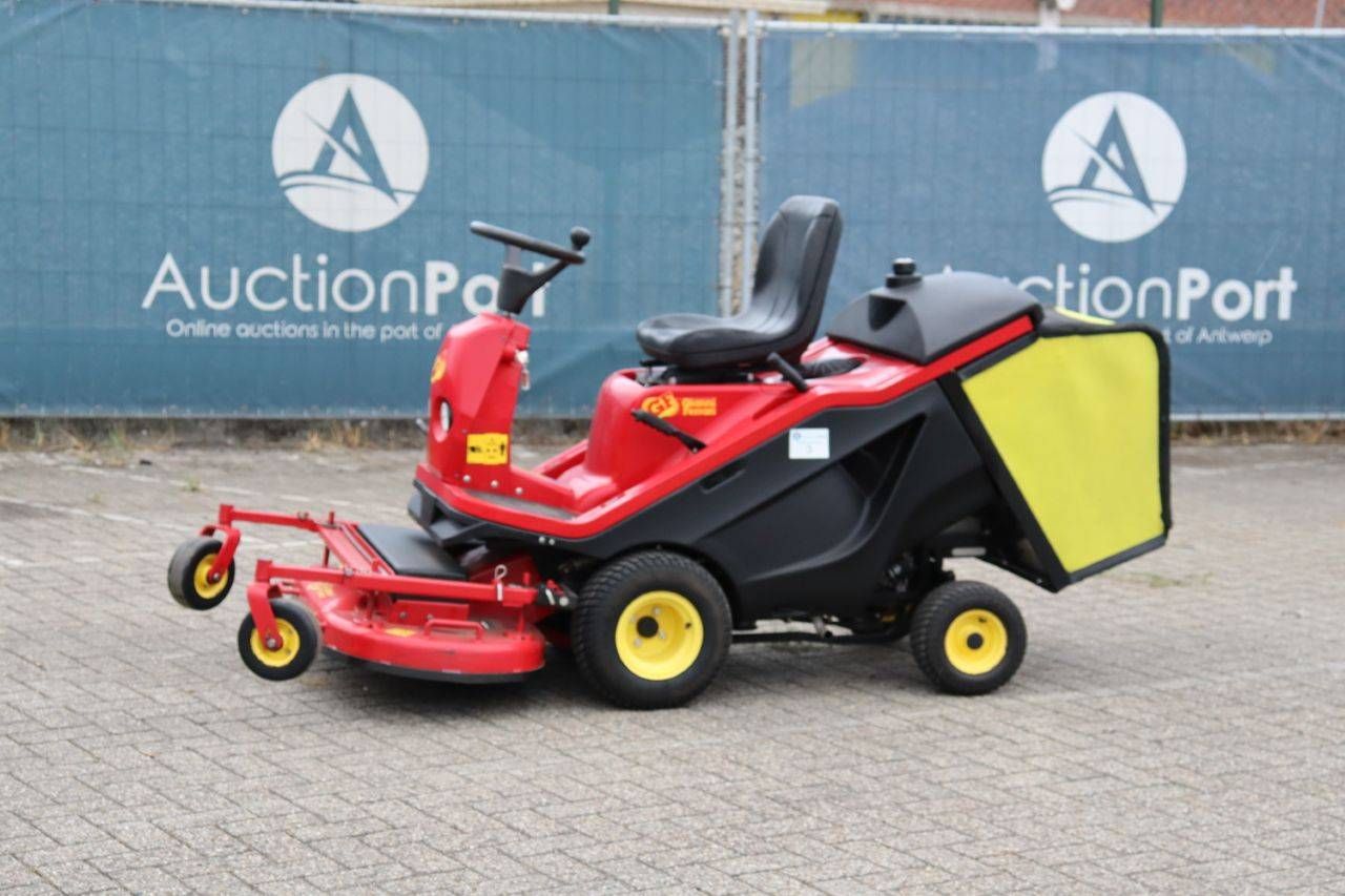 Gianni Ferrari GTR 200 Petrol 21hp Riding Mower