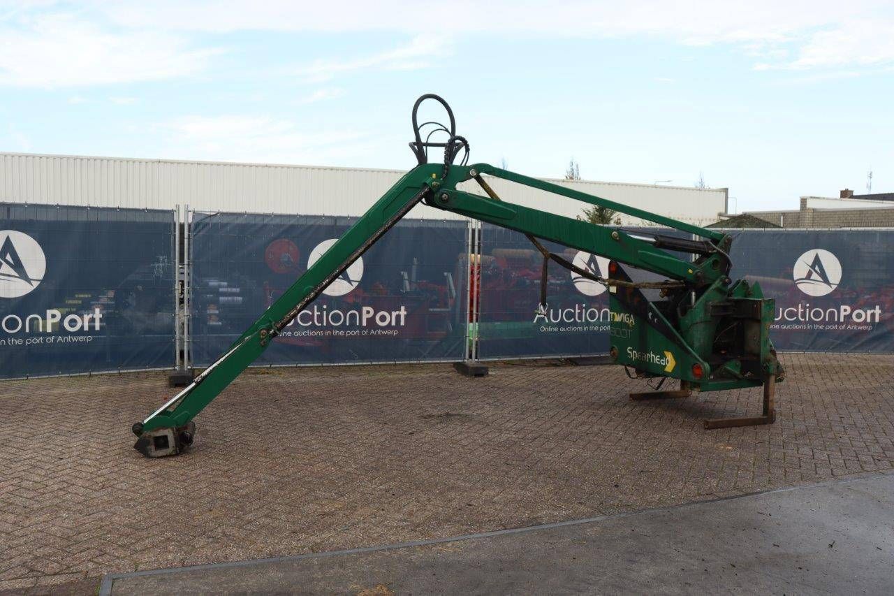 Spearhead Twiga 800T mowing arm