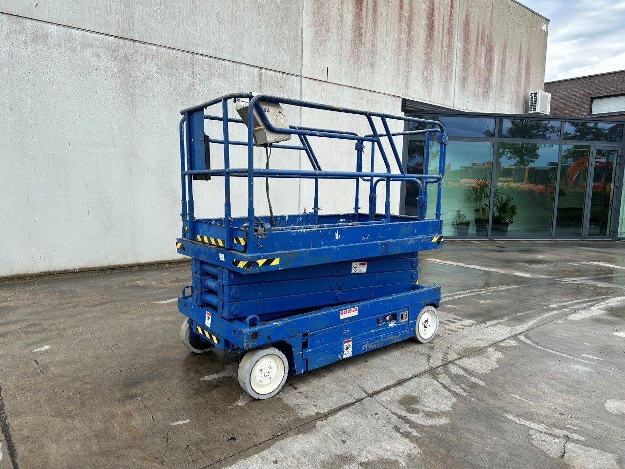 Scissor lift Upright X26 Electric 10m