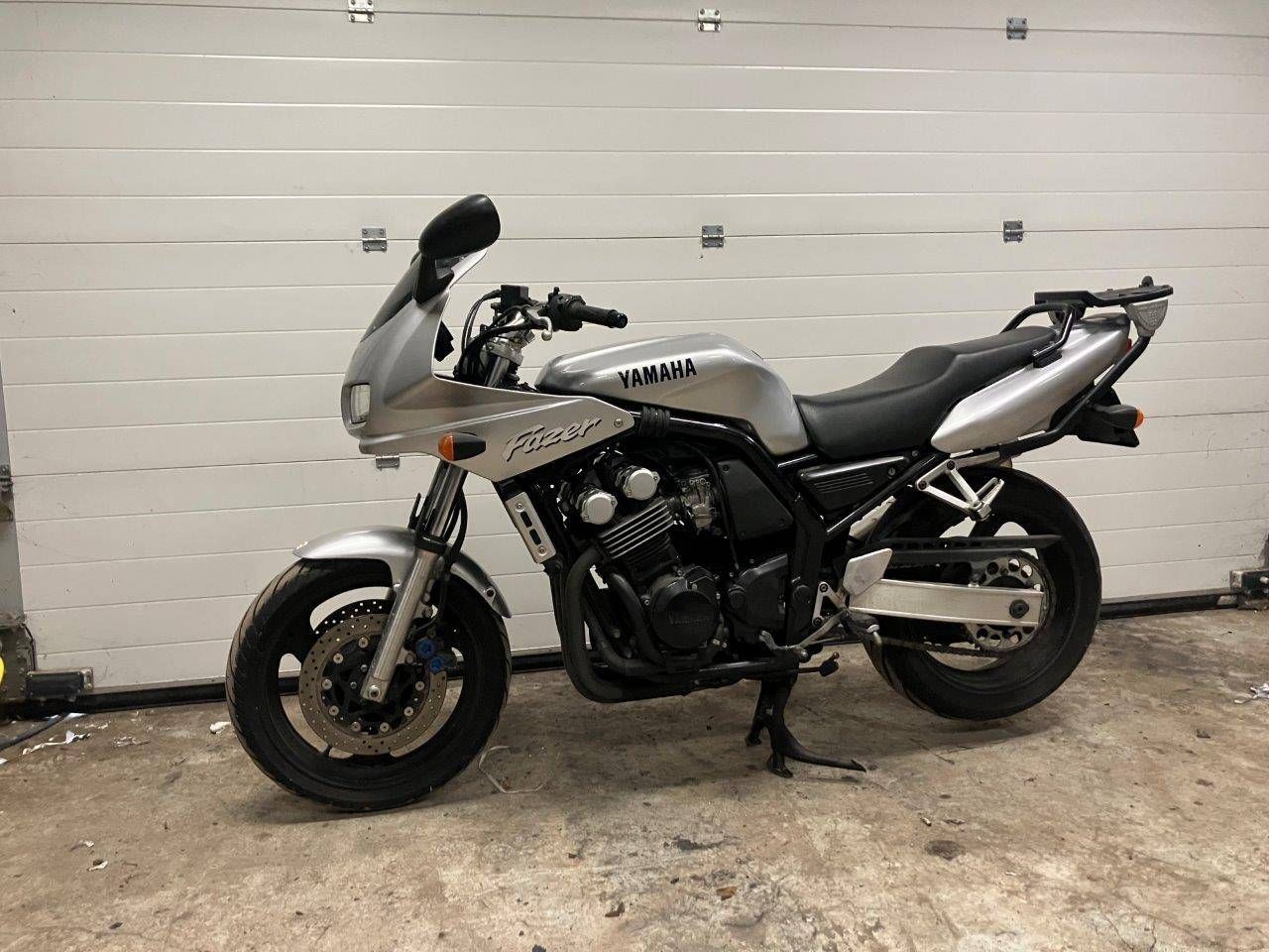Engine Yamaha FZS600 Petrol