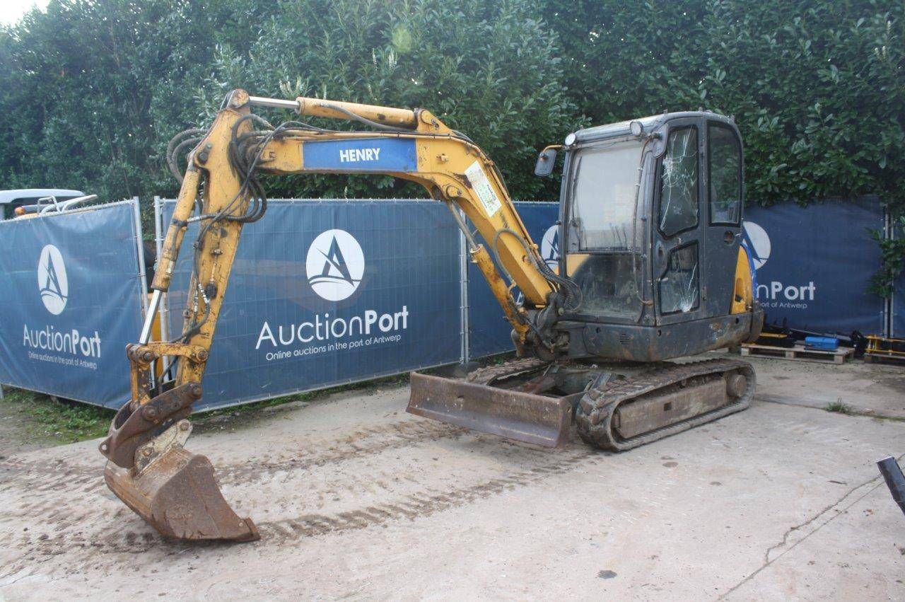 Crawler excavator Yanmar Liugoing CLG904D