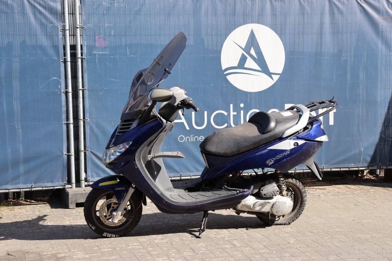 Scooter Peugeot Elystar Petrol (Margin)