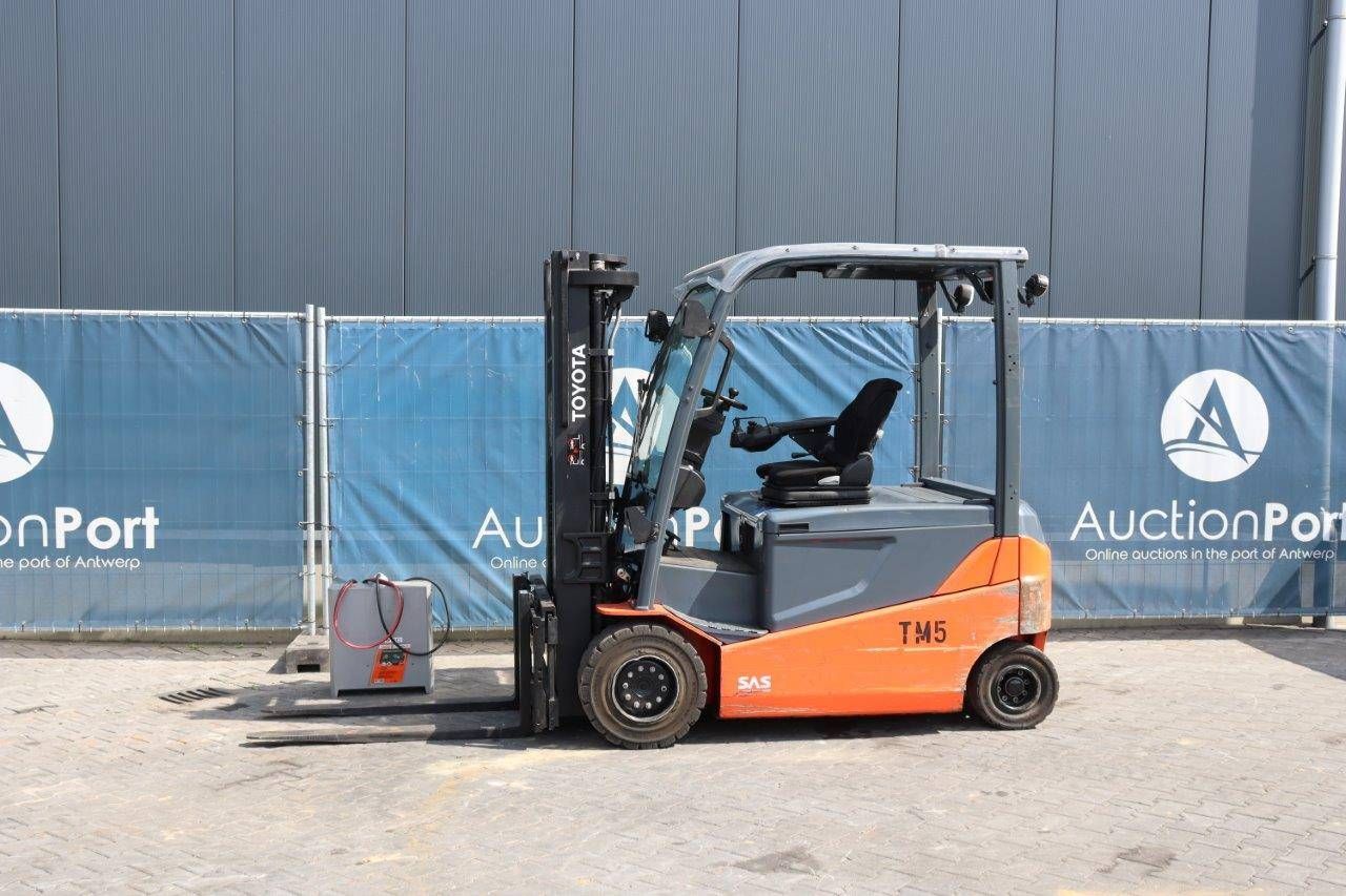 Forklift Toyota 8FBMT30 Electric 3000kg