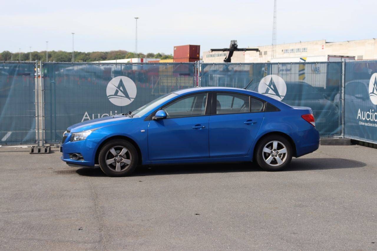 Passenger car Chevrolet Cruze Petrol 124hp 2011 (Margin)