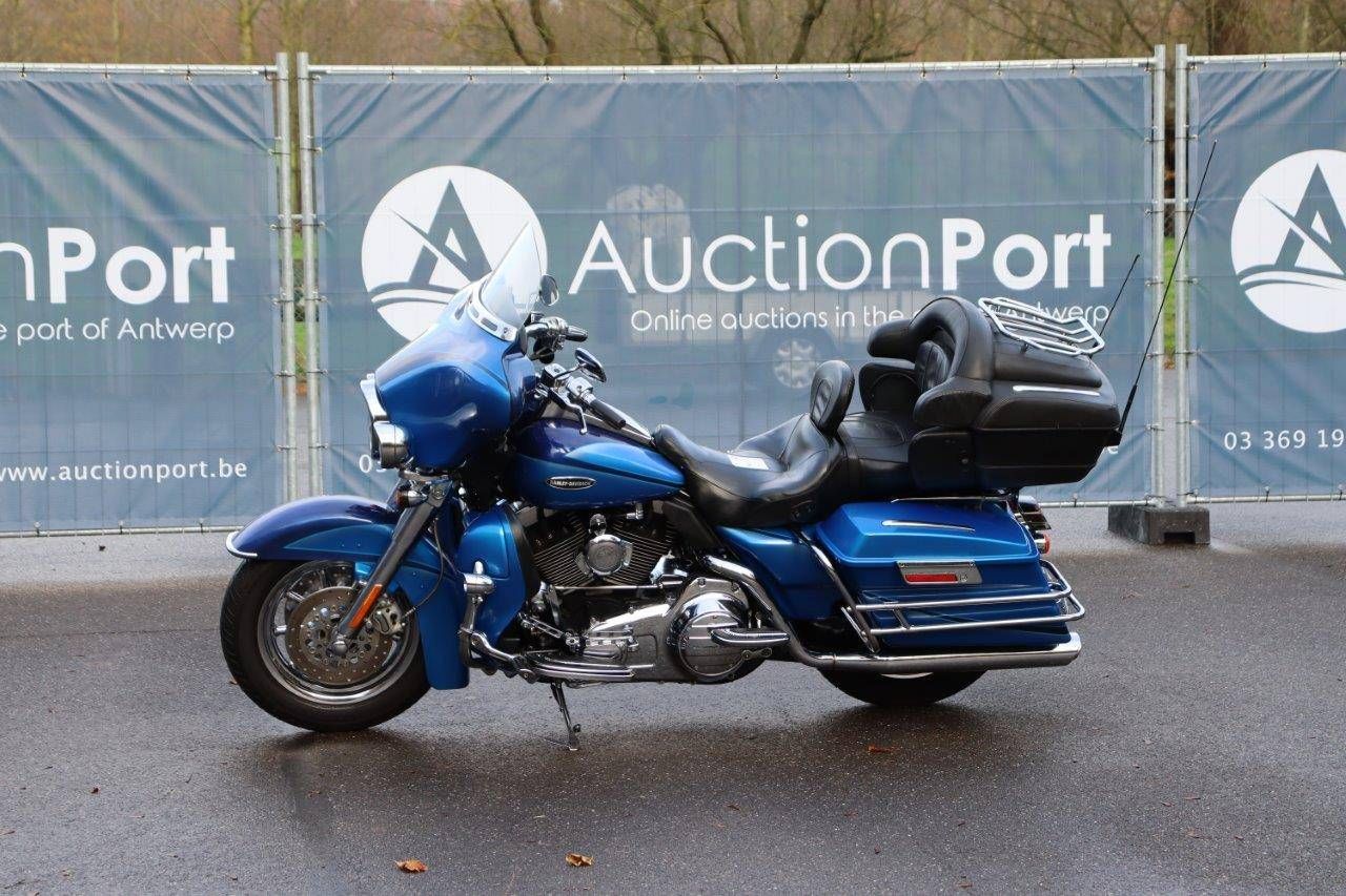 Harley-Davidson Ultra Classic CVO Benzine 2007
