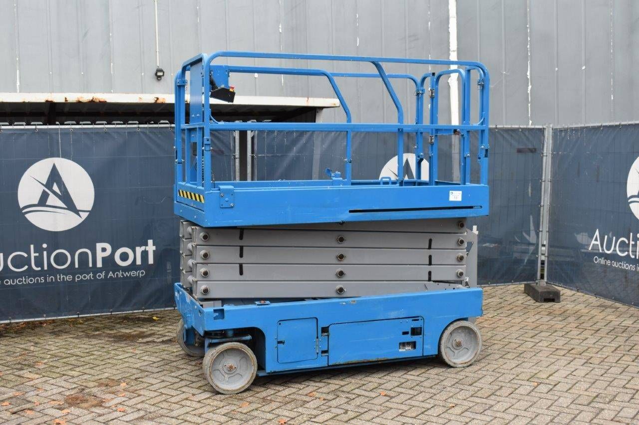 Scissor lift Genie GS3246 Electric 11.75m